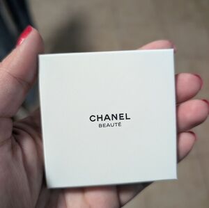 Chanel No 5 Stickers
